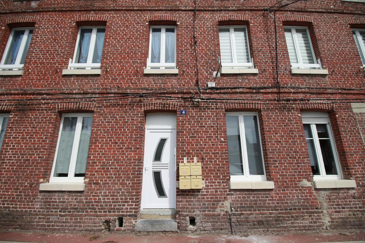 Cosy Place La Fere Exterior photo
